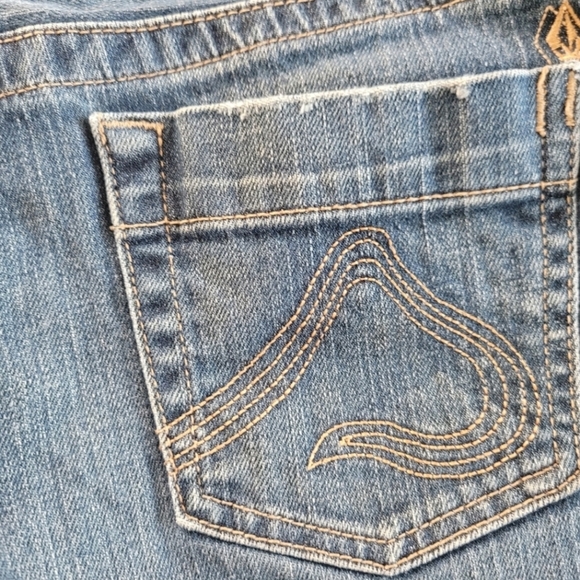 HIP JEANS shorts/VOLCOM Bermuda shorts - Picture 7 of 13